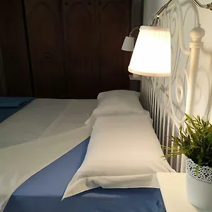 Bed & Breakfast La Pigna Bianca Room&breakfast, Santo Stefano di Camastra